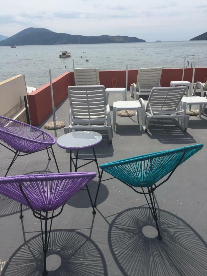 Apartments Adriatico Herceg Novi Bagian luar foto